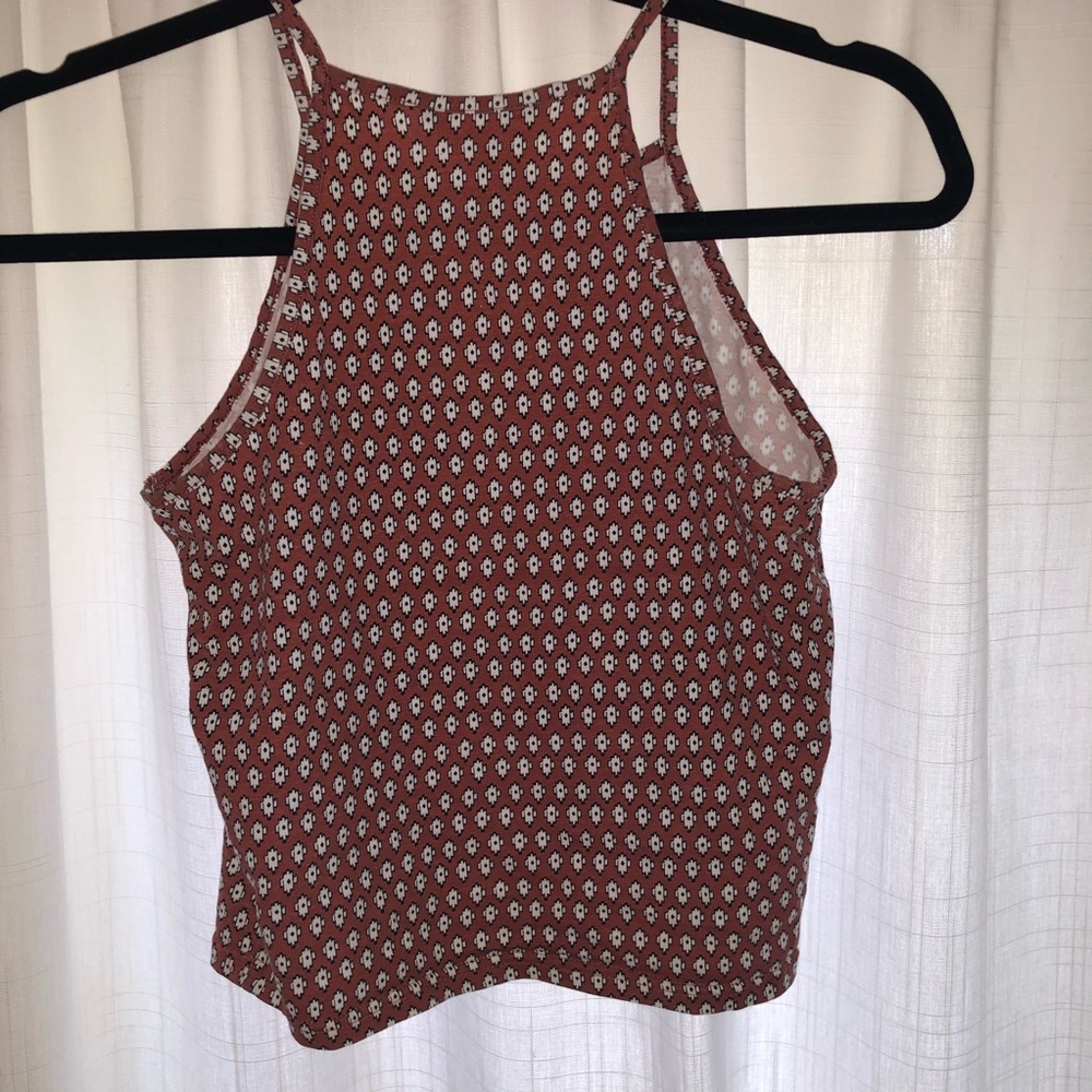 Patterned Crop Top - Picture 3 of 3